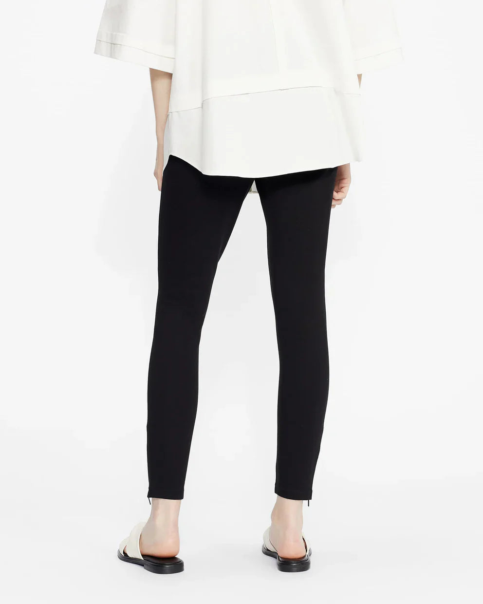 Women's Strenti Black