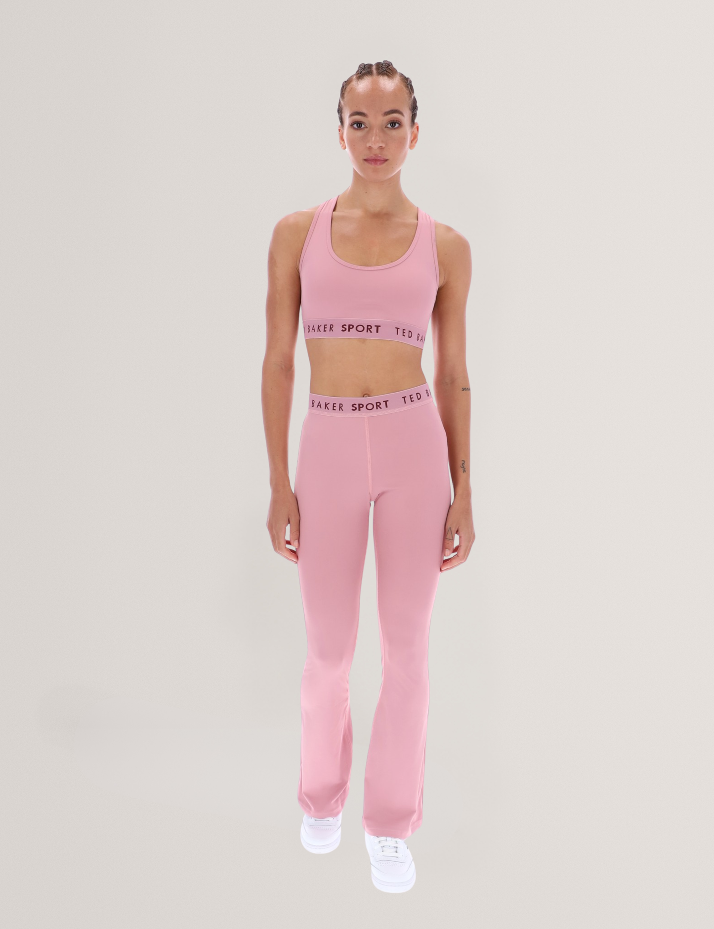 CHRISTINE: Essentials Flare Leggings