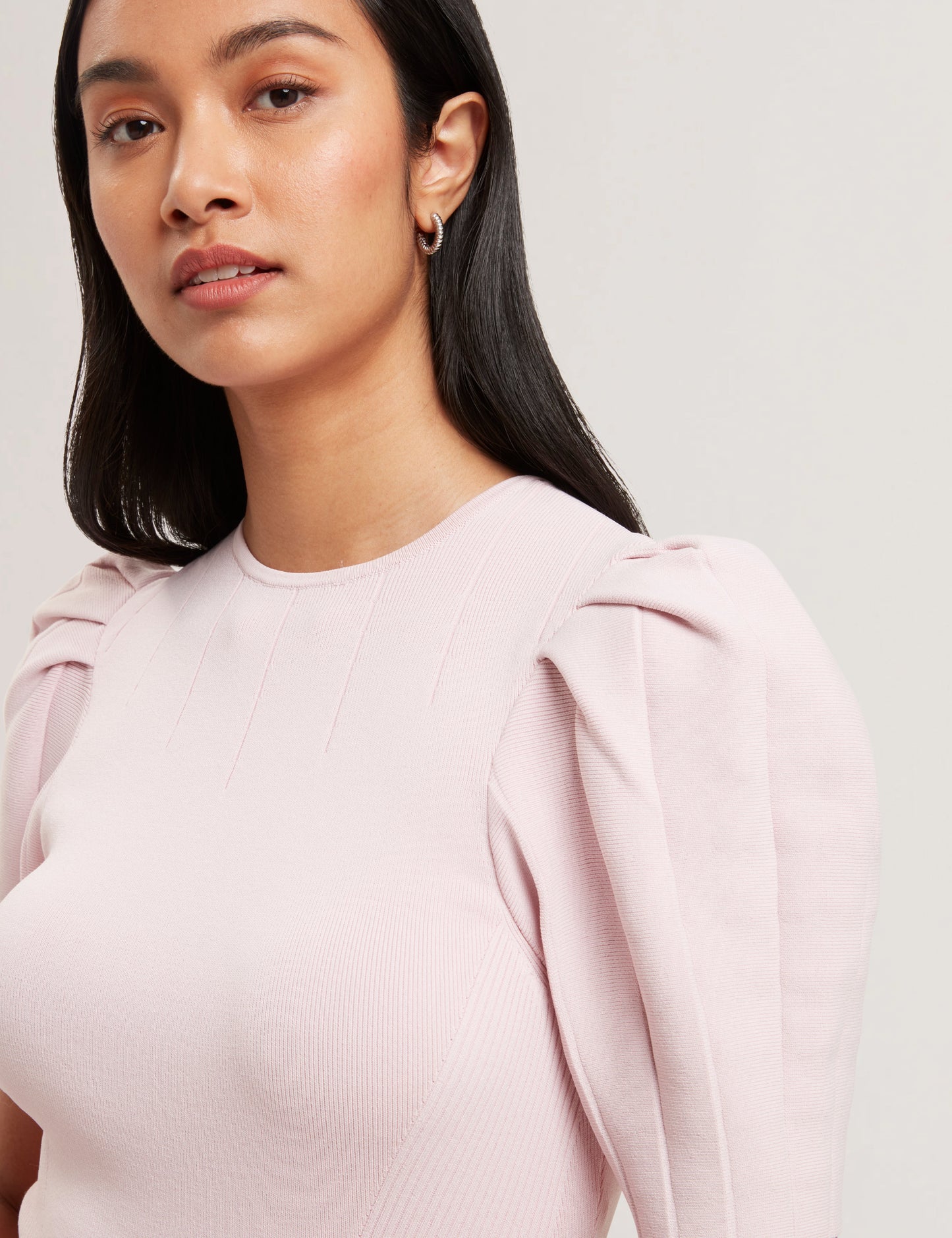 Women's VELVEY-Puff Sleeve Dress