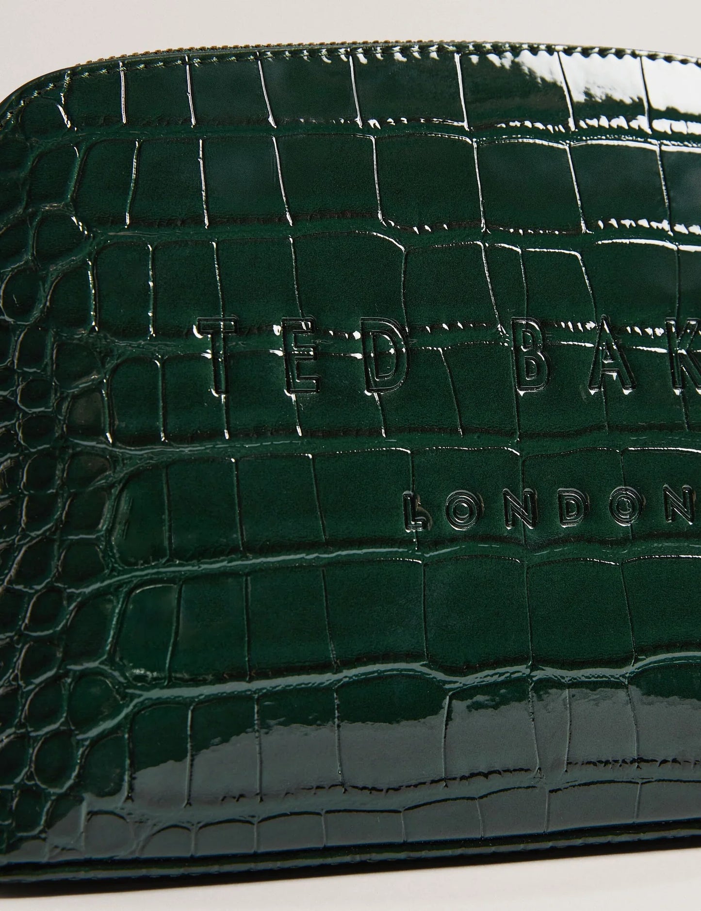 Women's CROCALA-Imitation Croc Makeup Bag