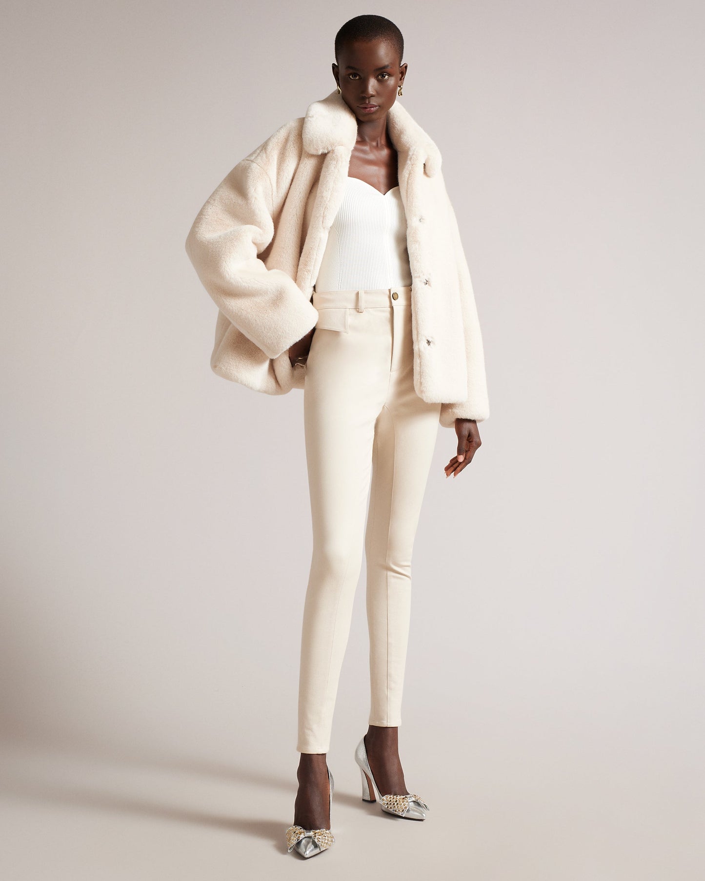 Women's Helenh White