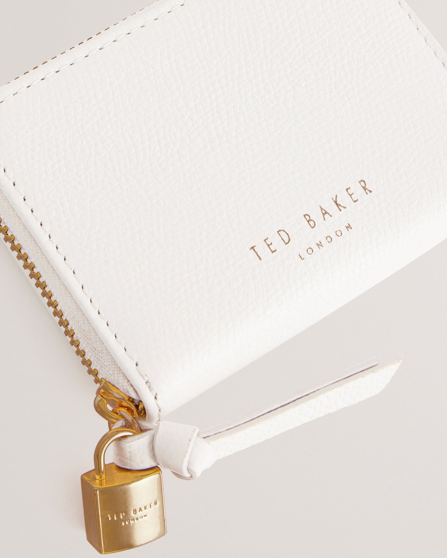Women's Wesmin-Padlock Detail Small Leather Purse Ecru