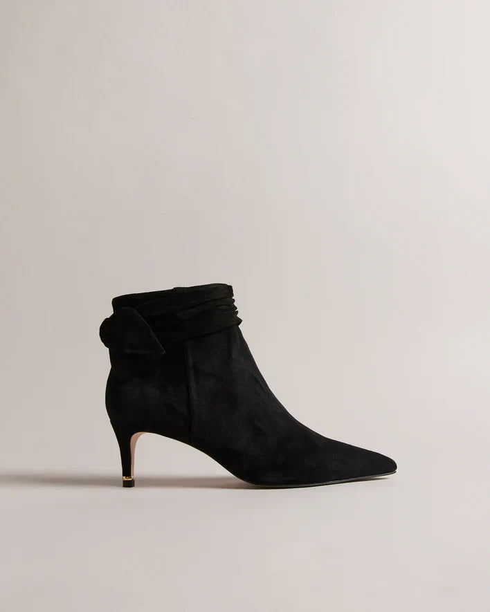 Women's Yona Black