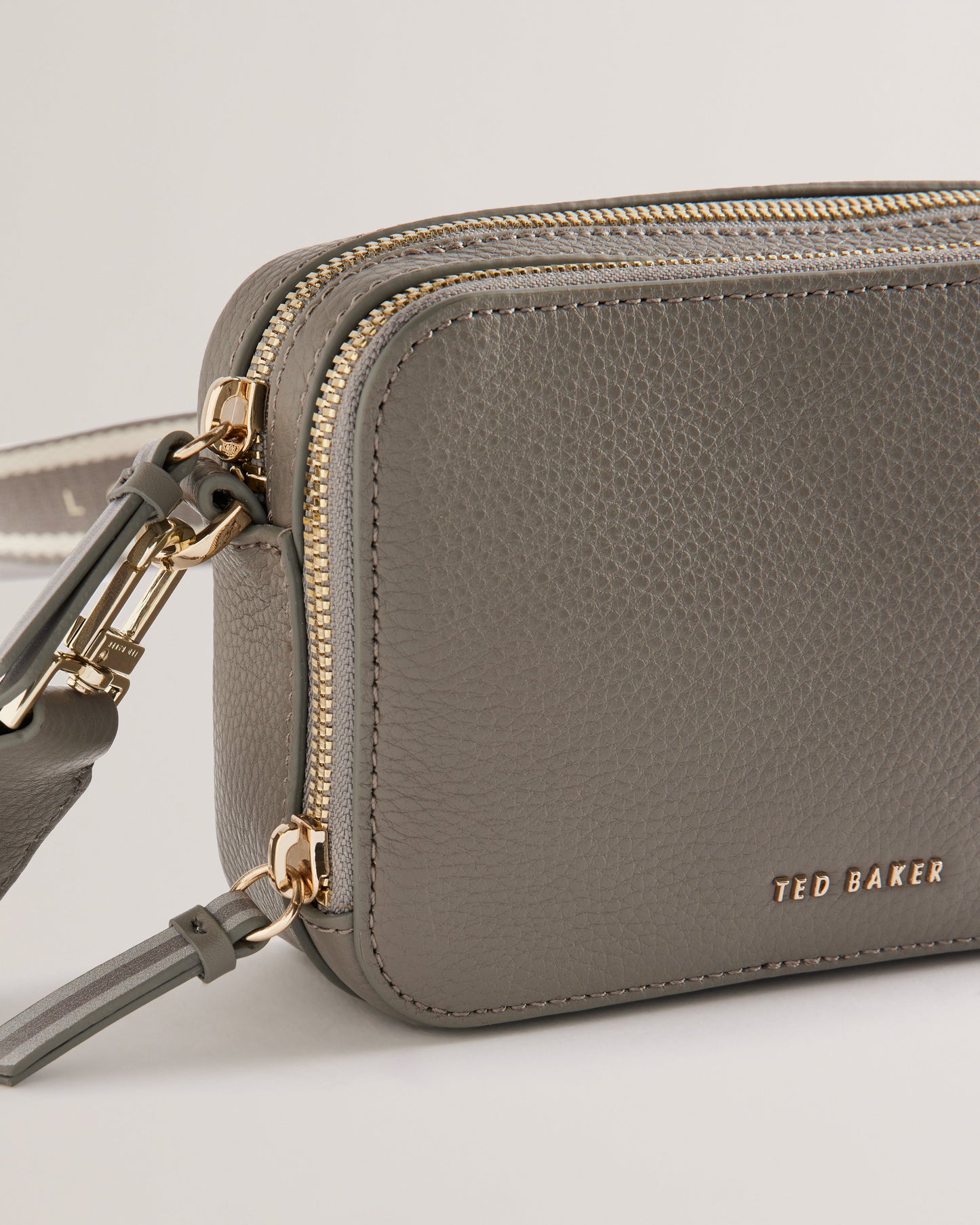 Women's Stunna-Mini Webbing Crossbody Bag Mid-Grey