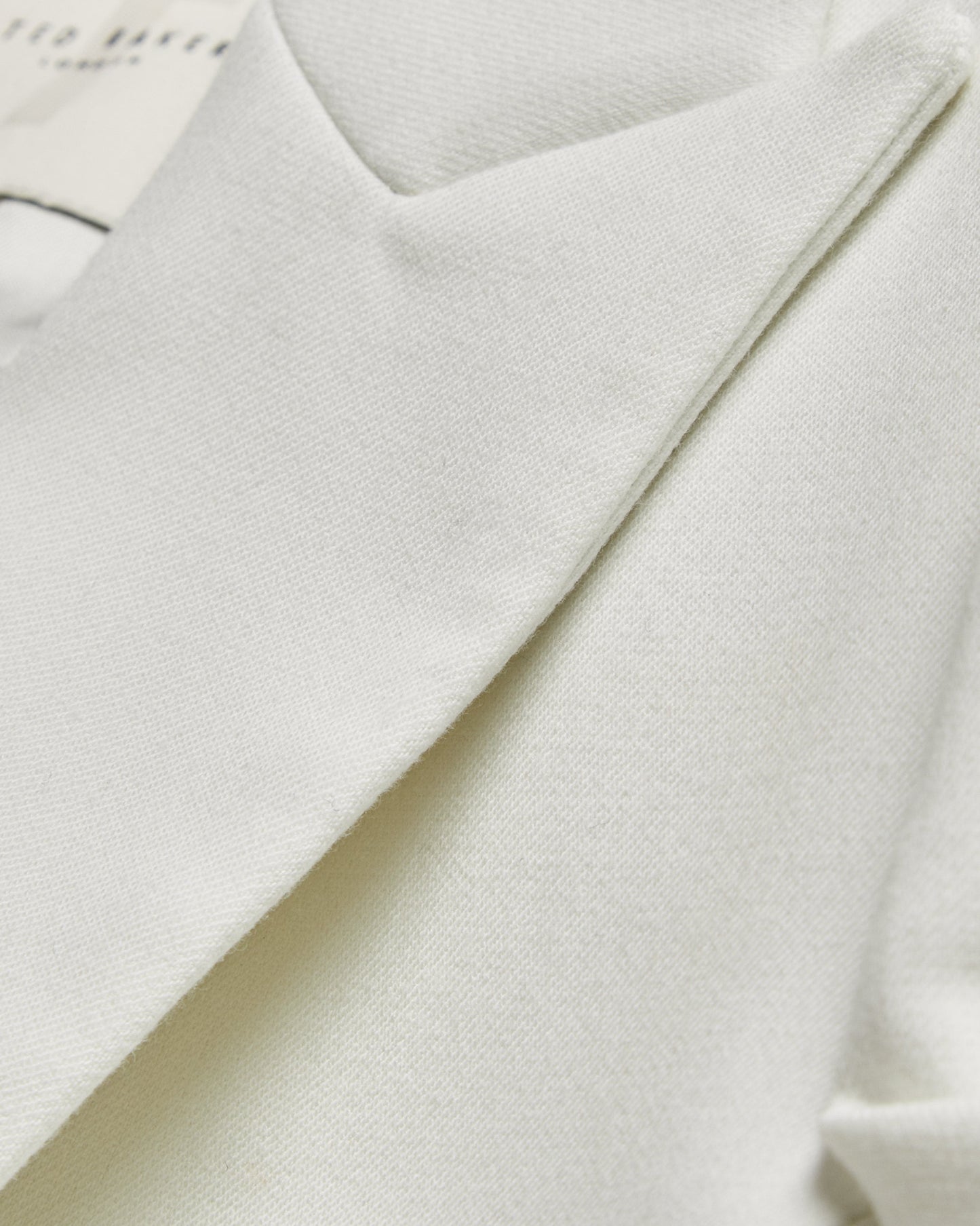 Women's Manabu White