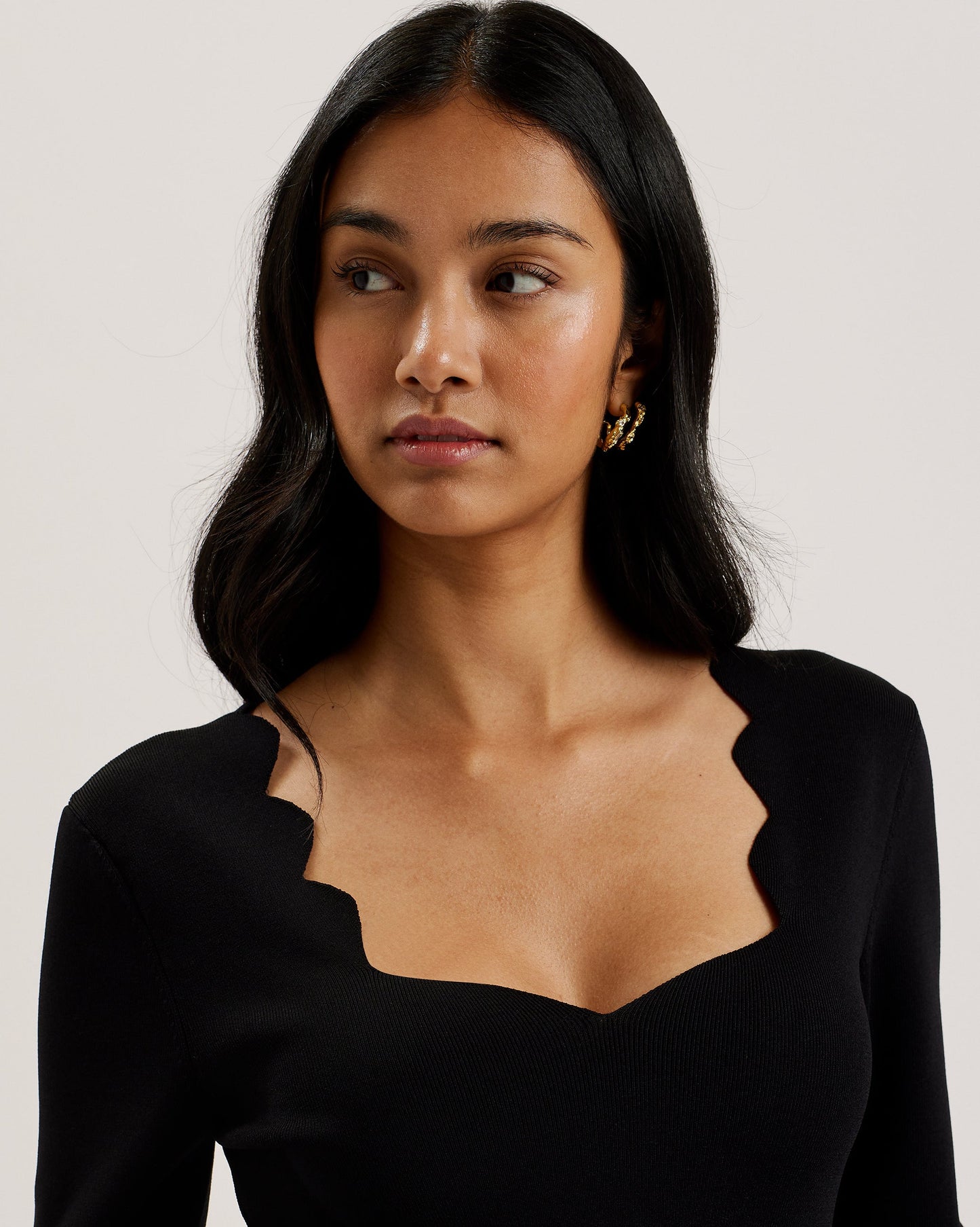 Women's Sharmha-Scallop Bodycon Midi Knit Dress Black