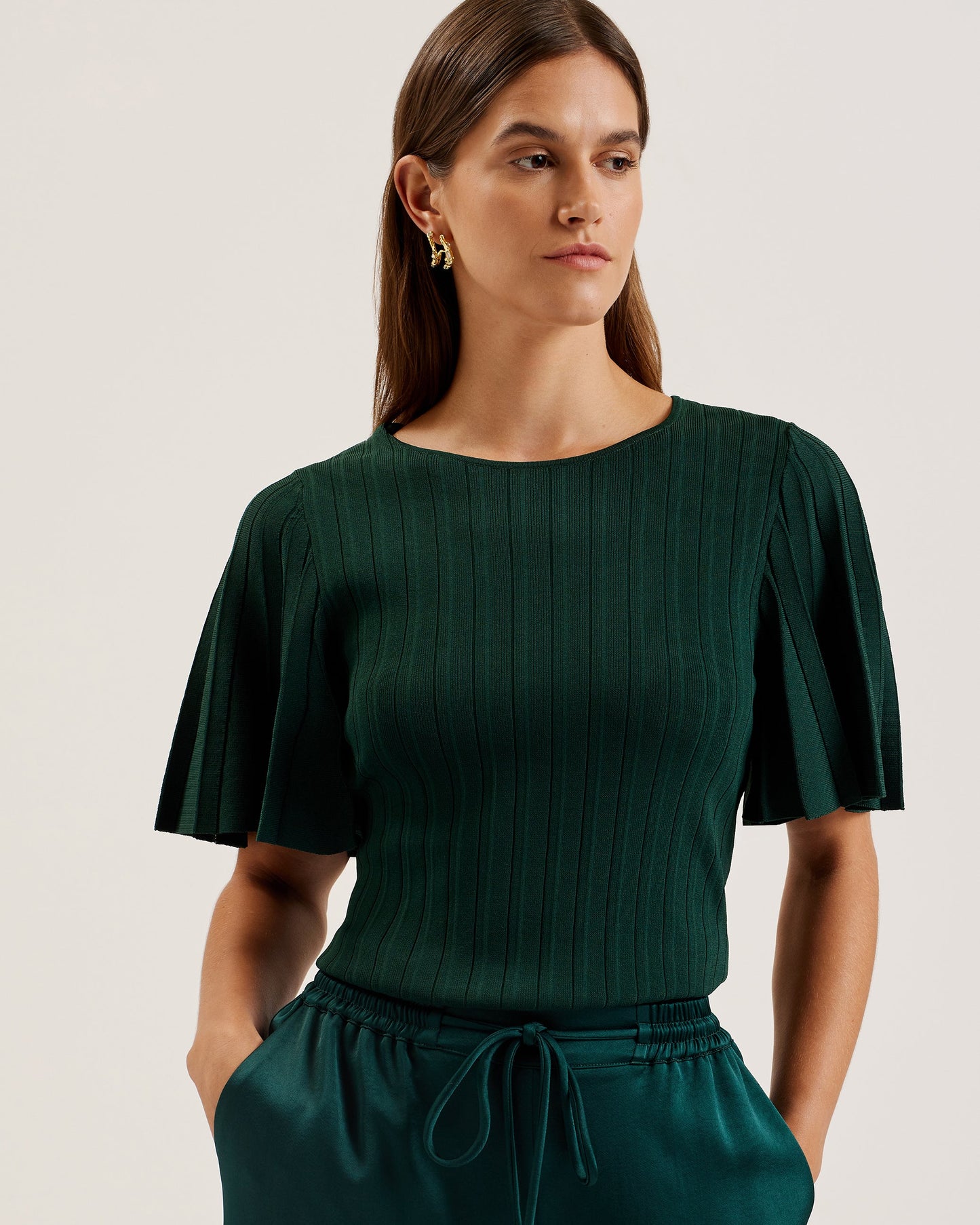 Women's Iivanna-Crew Neck Fluted Sleeve Knit Top Dk-Green