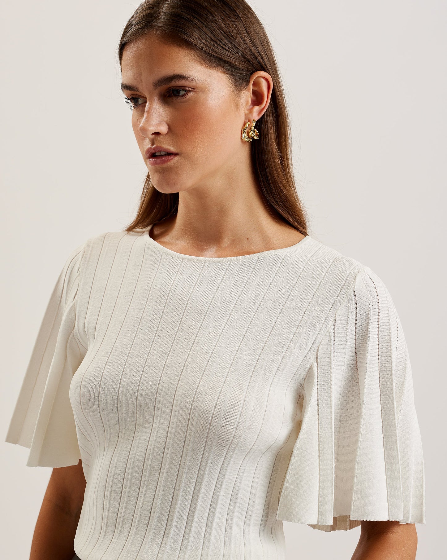 Women's Iivanna-Crew Neck Fluted Sleeve Knit Top Ivory