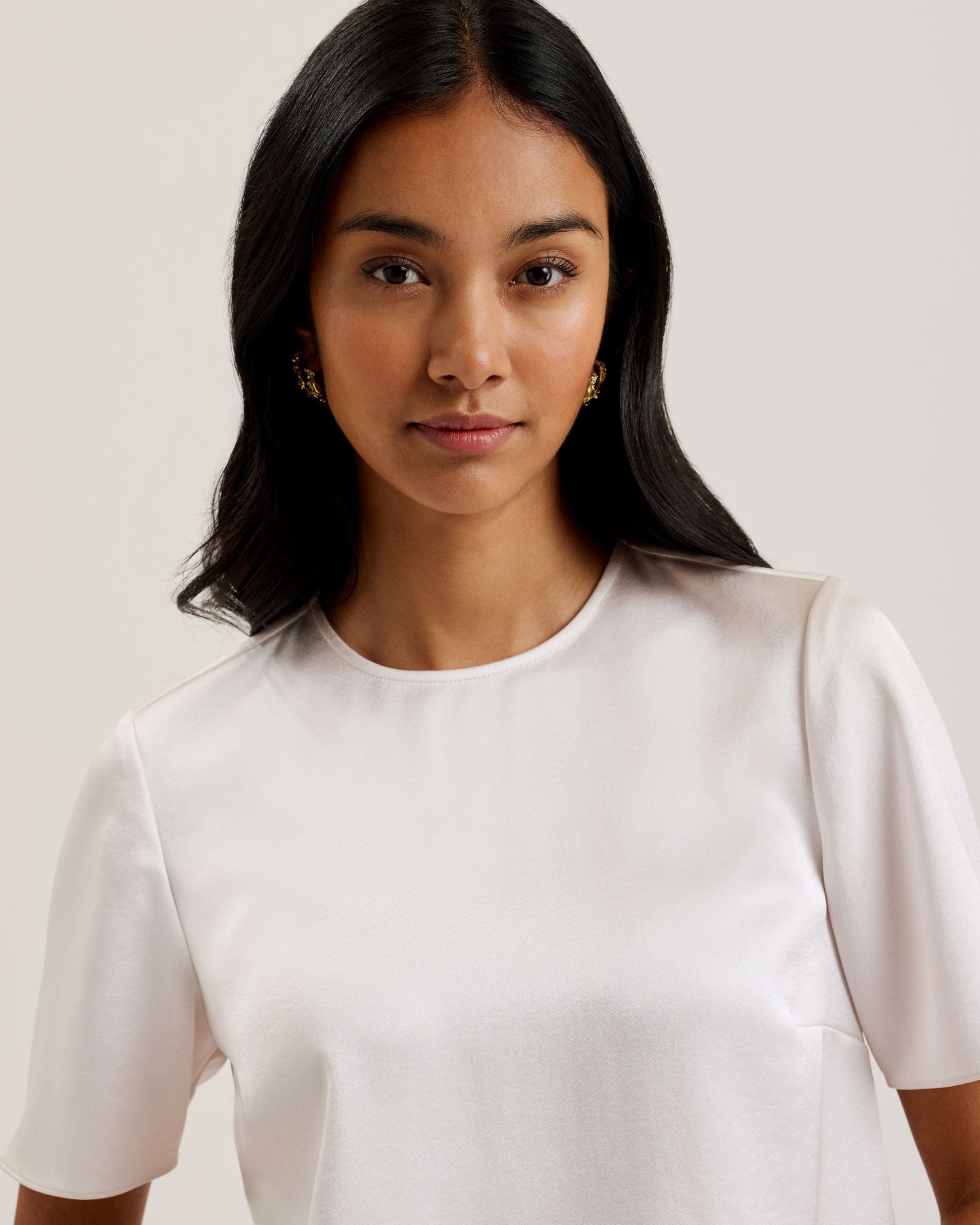 Women's Siroi-Short Sleeve Satin Crew Neck Top Ivory