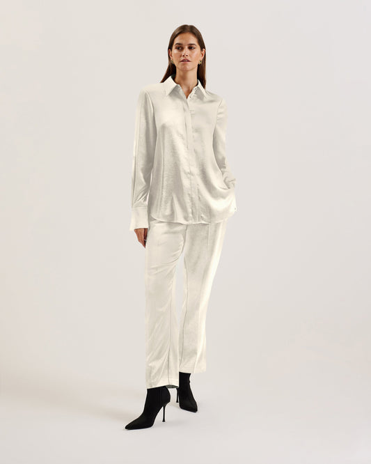 Women's Sonora-Long Line Satin Shirt Ivory