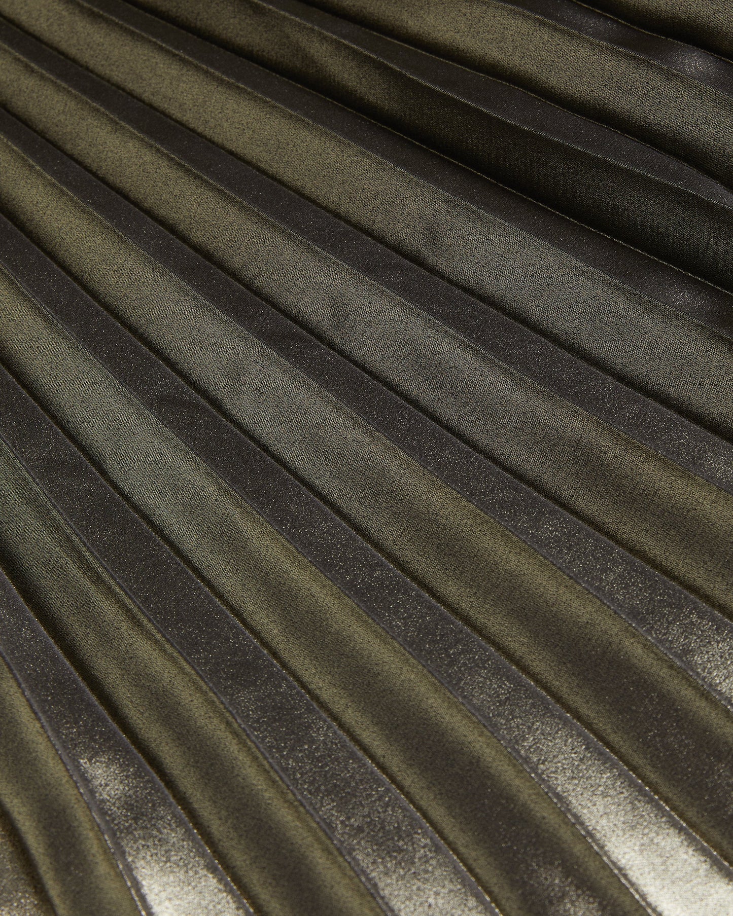 Women's Kese-Metallic Pleated Midi Skirt Gold