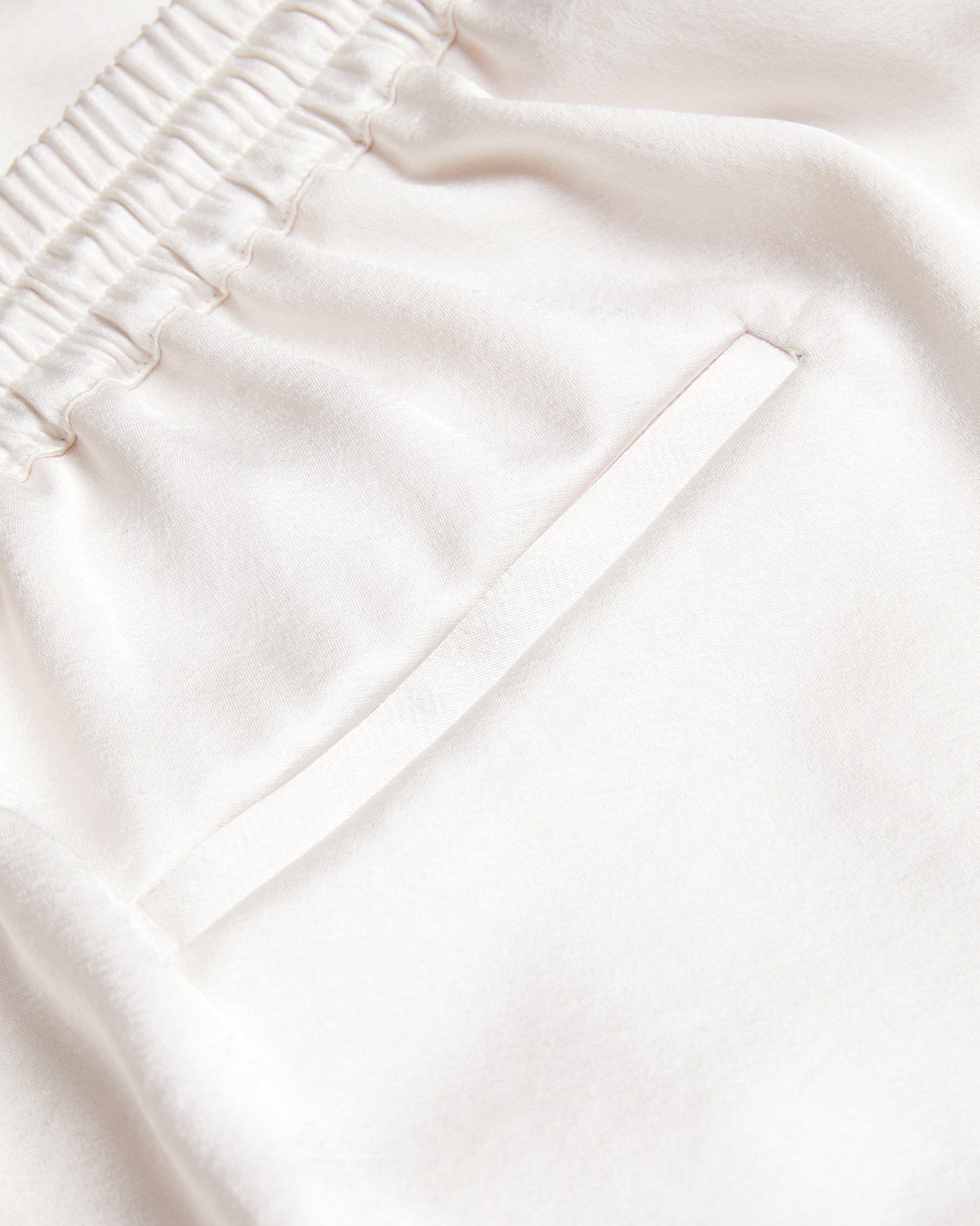Women's Natori-Satin Slim Taper Jogger Ivory