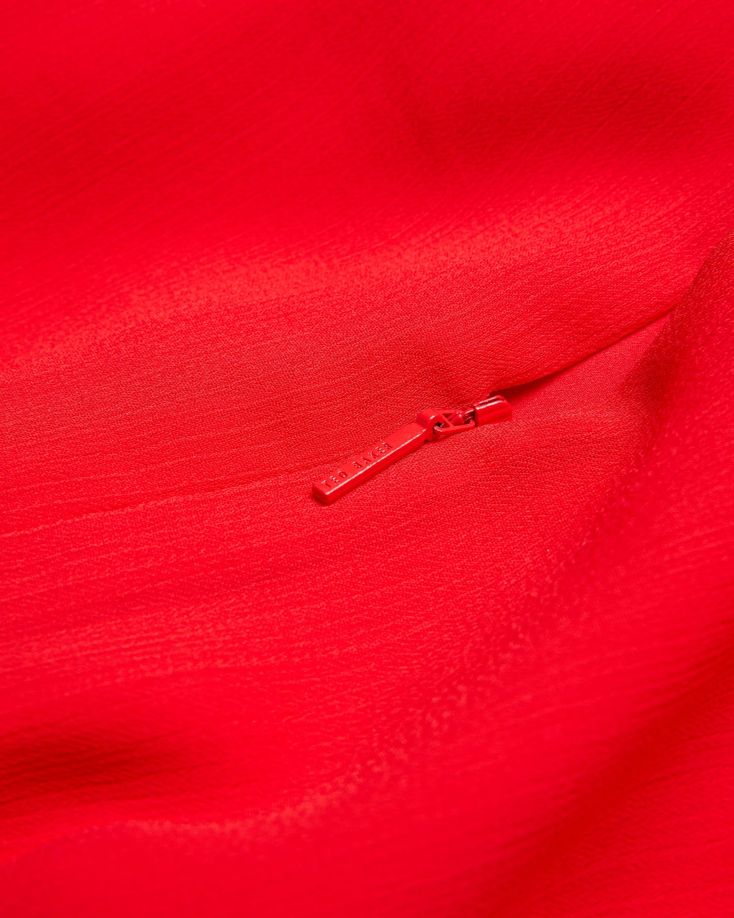Women's Zebrina-Neck Tie Detail Long Sleeve Mini Red