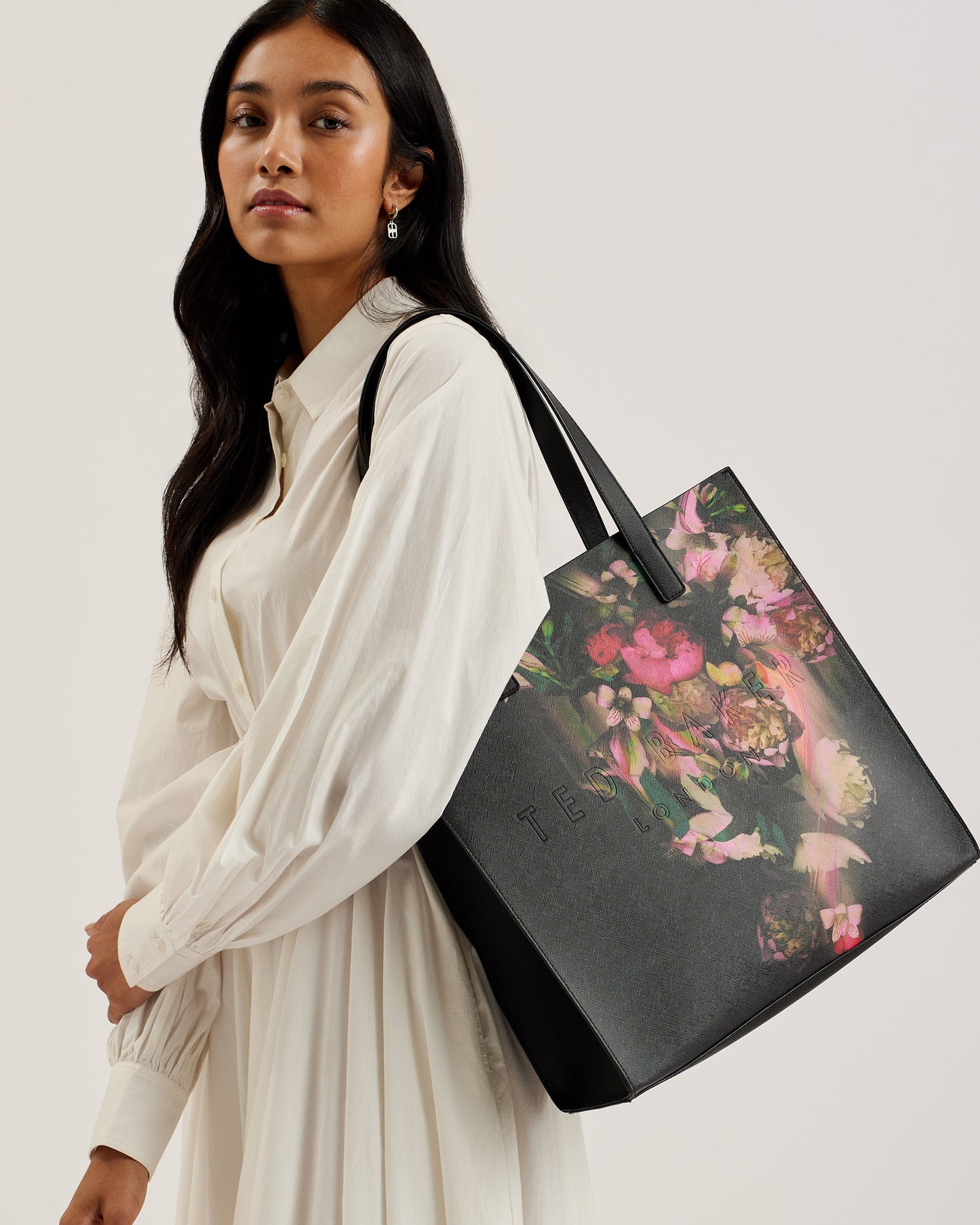 Women's Saliine-Printed Floral Large Icon Bag Black