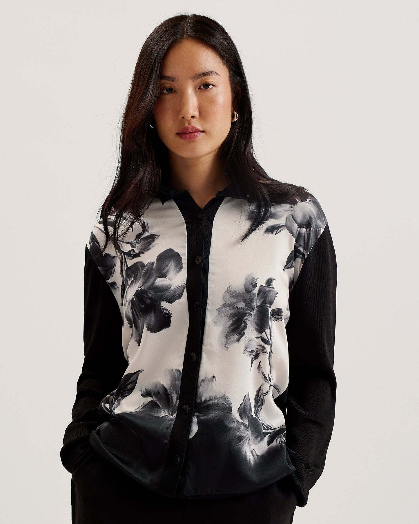 Women's Gweenn-Printed Woven Front Longline Cardigan Black
