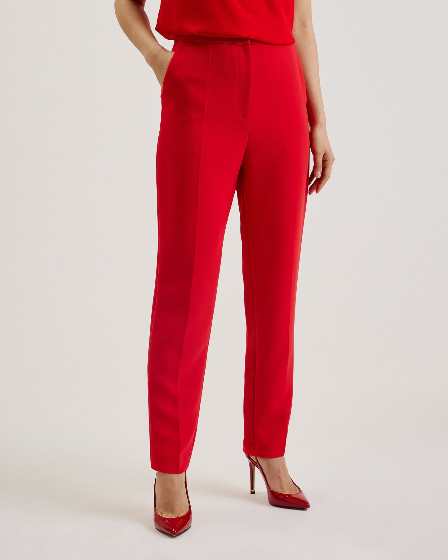 Women's Manattl-Tapered Tailored Trouser Red