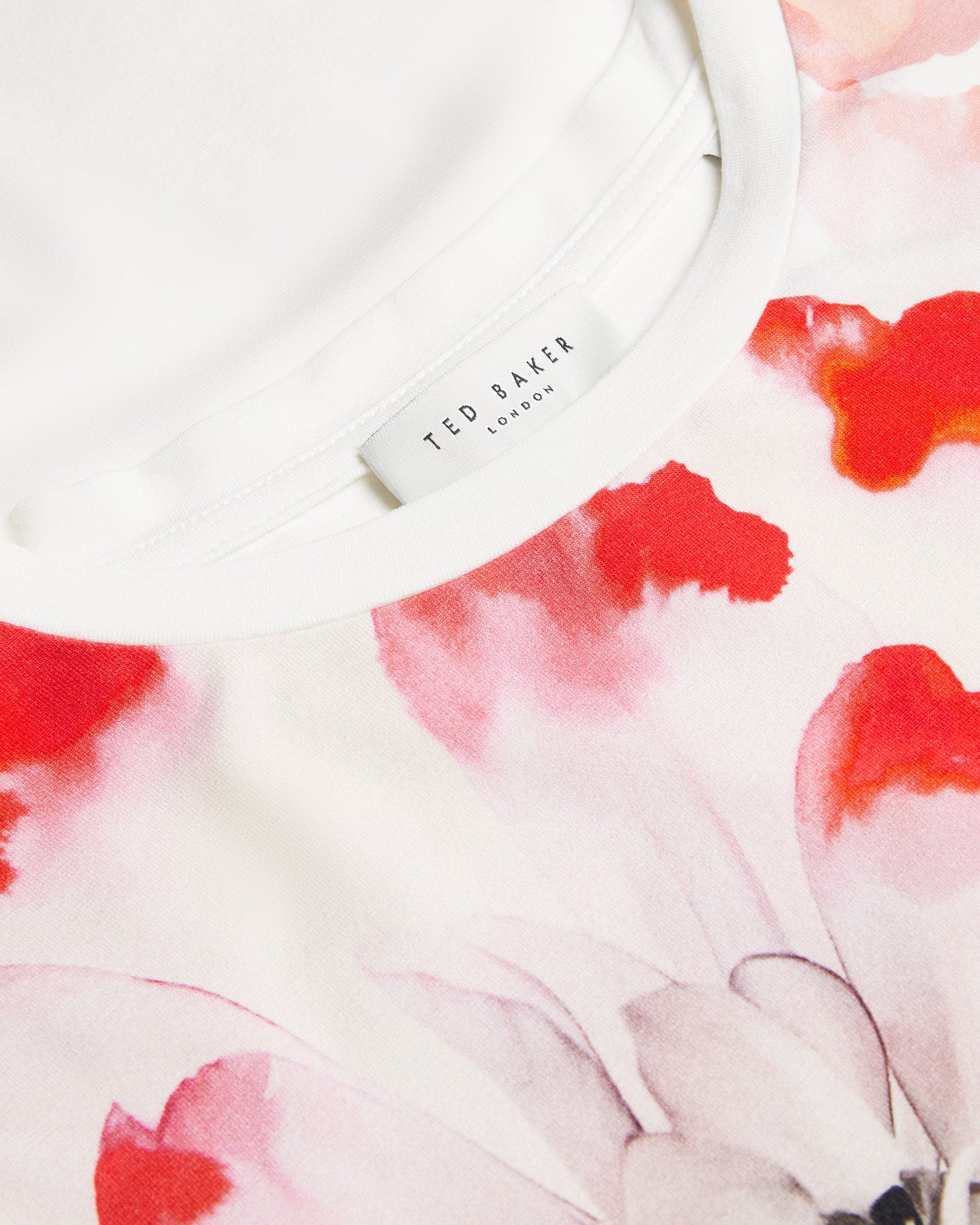 Women's Sindhaa-Printed Short Sleeve Fitted Tee Ivory