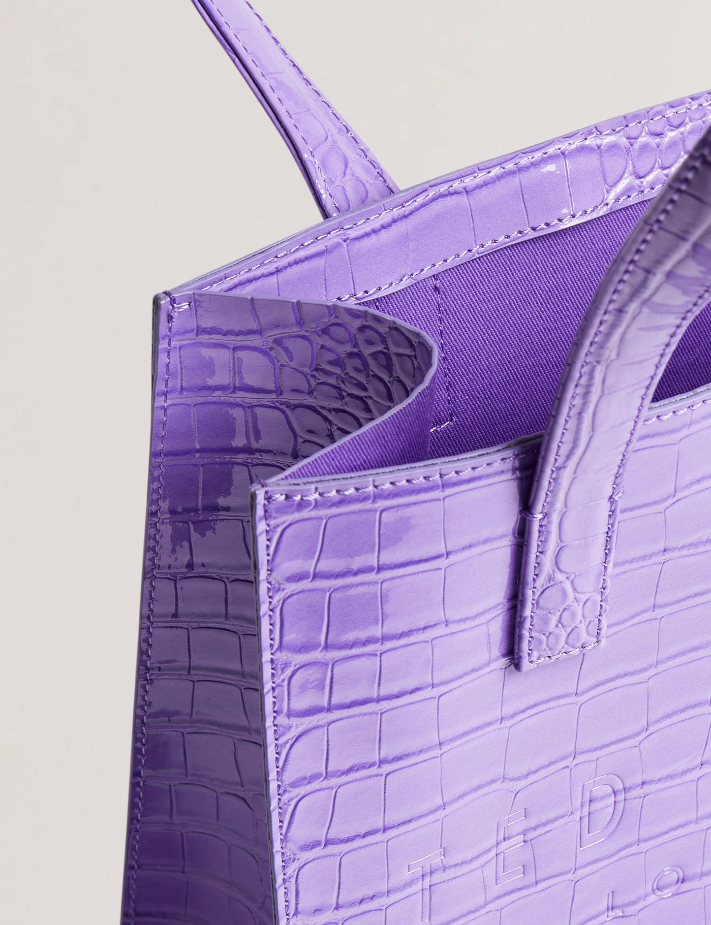 Women's REPTCON-Croc Effect Small Icon Bag