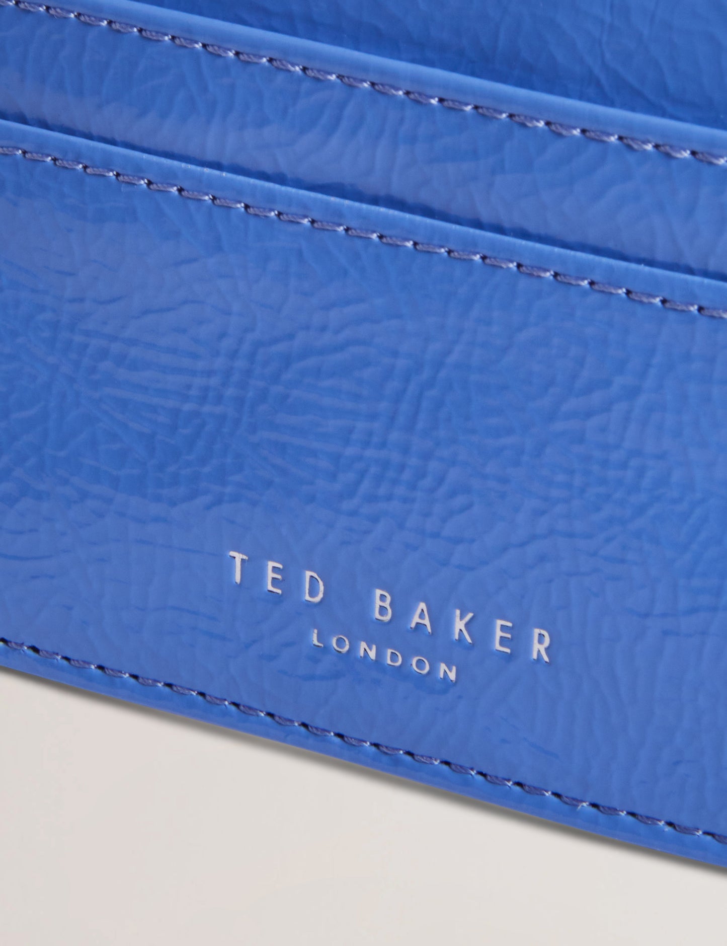 Women's CRINKLI-Crinkle Icon Card Holder