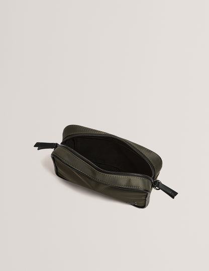 Mens NESBIIT-Nylon TB Script Camera Cross