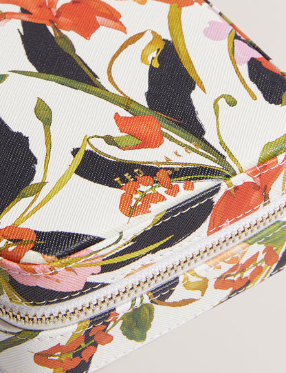 EDWI: Printed Floral Medium Jewellery