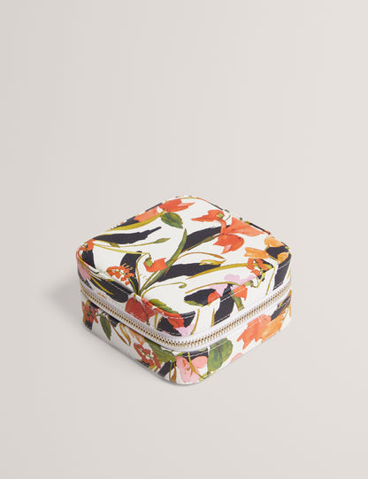 EDWI: Printed Floral Medium Jewellery