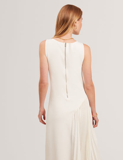 Womens AZZINA-Sleeveless Knit Dress With Pleats