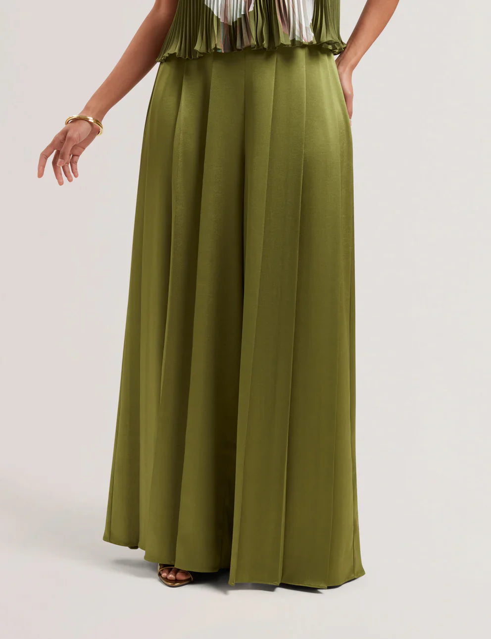 Women's DUUVA-Box Pleat Wide Leg Trouser