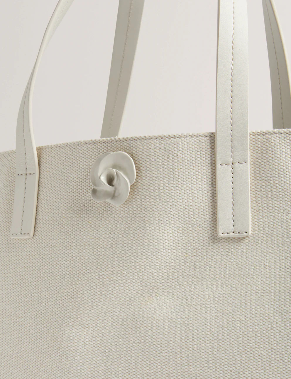 AUDOS: Canvas Rose Hardware Tote Bag
