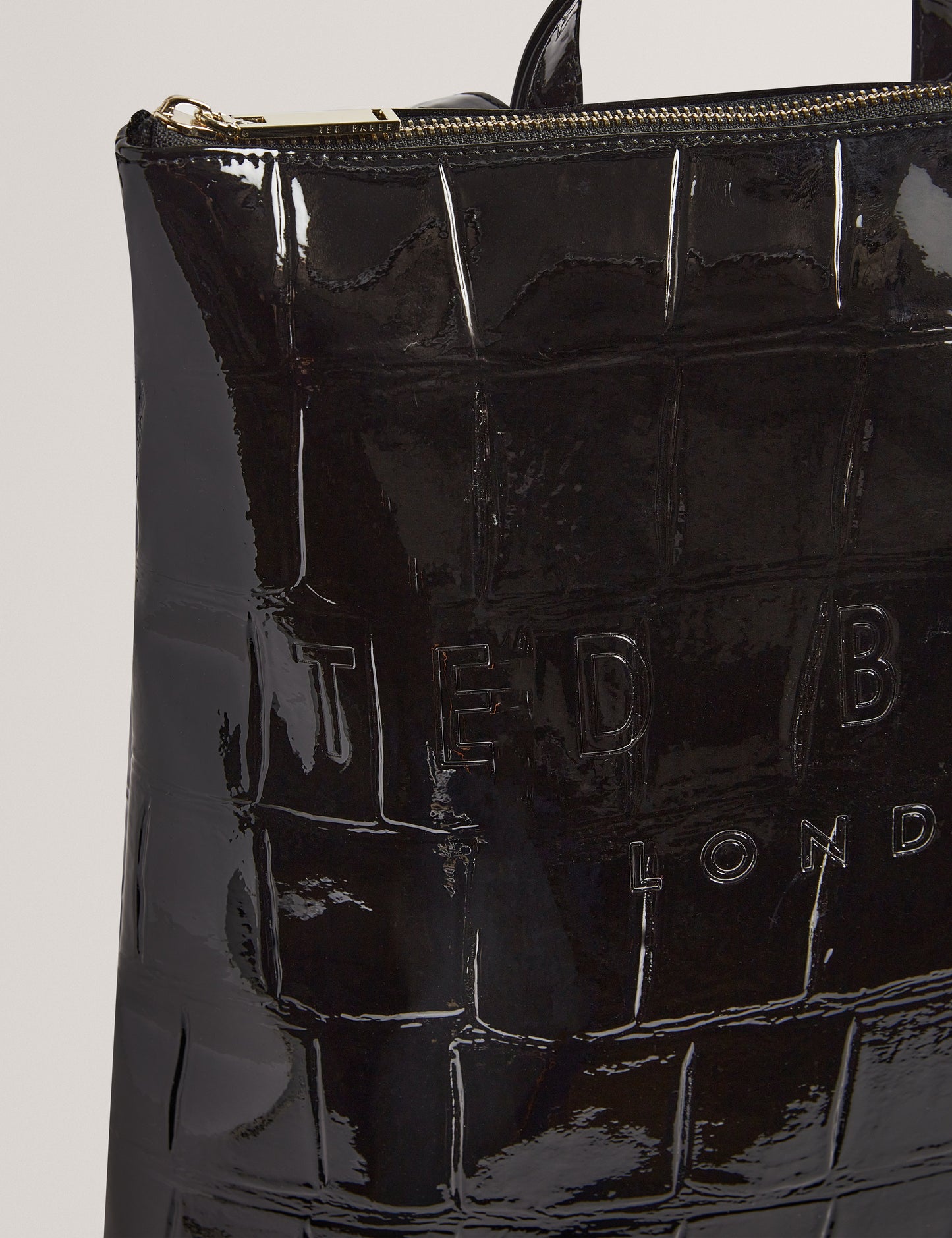 Women's CROCLEE-Icon Croc Effect Backpack