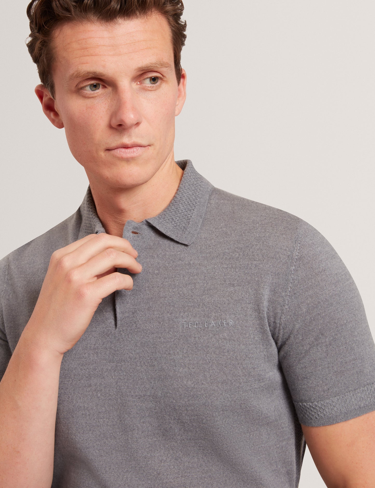 CHRIESY: SS Branded Merino Knitted Polo
