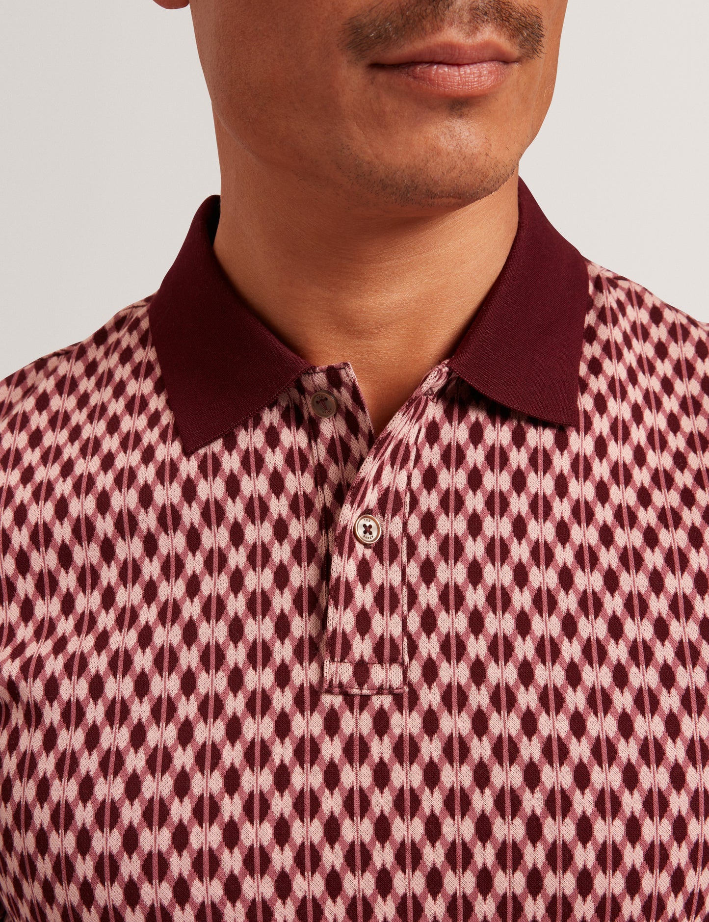 ERNIST: SS Geo Jacquard Polo
