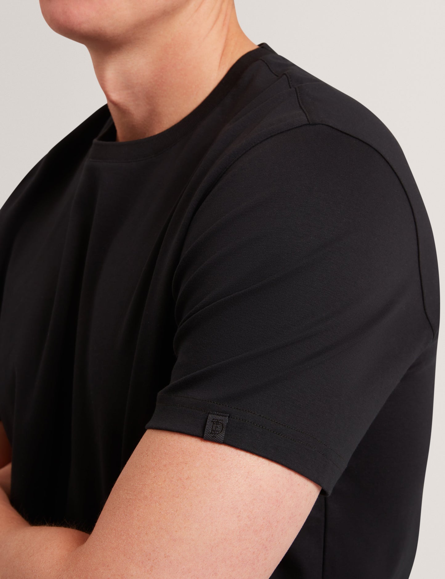 KONRRAD: SS Regular Soft Touch T-Shirt