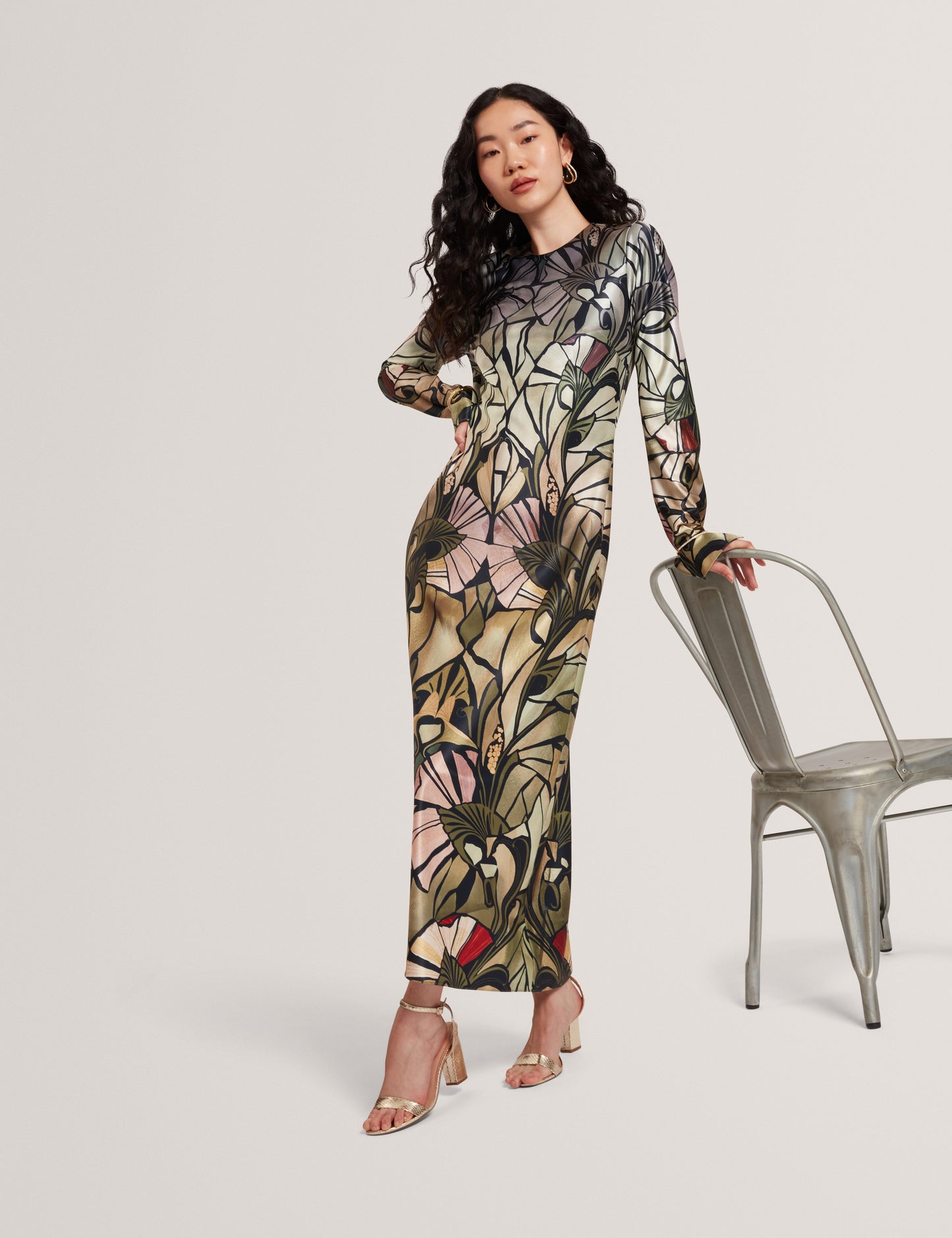 ZELLIE: Print Long Sleeve Midi Dress