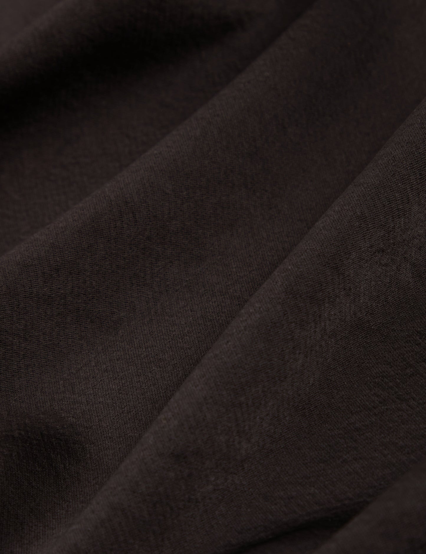 MIONA: Sleveless Twist Detail Top