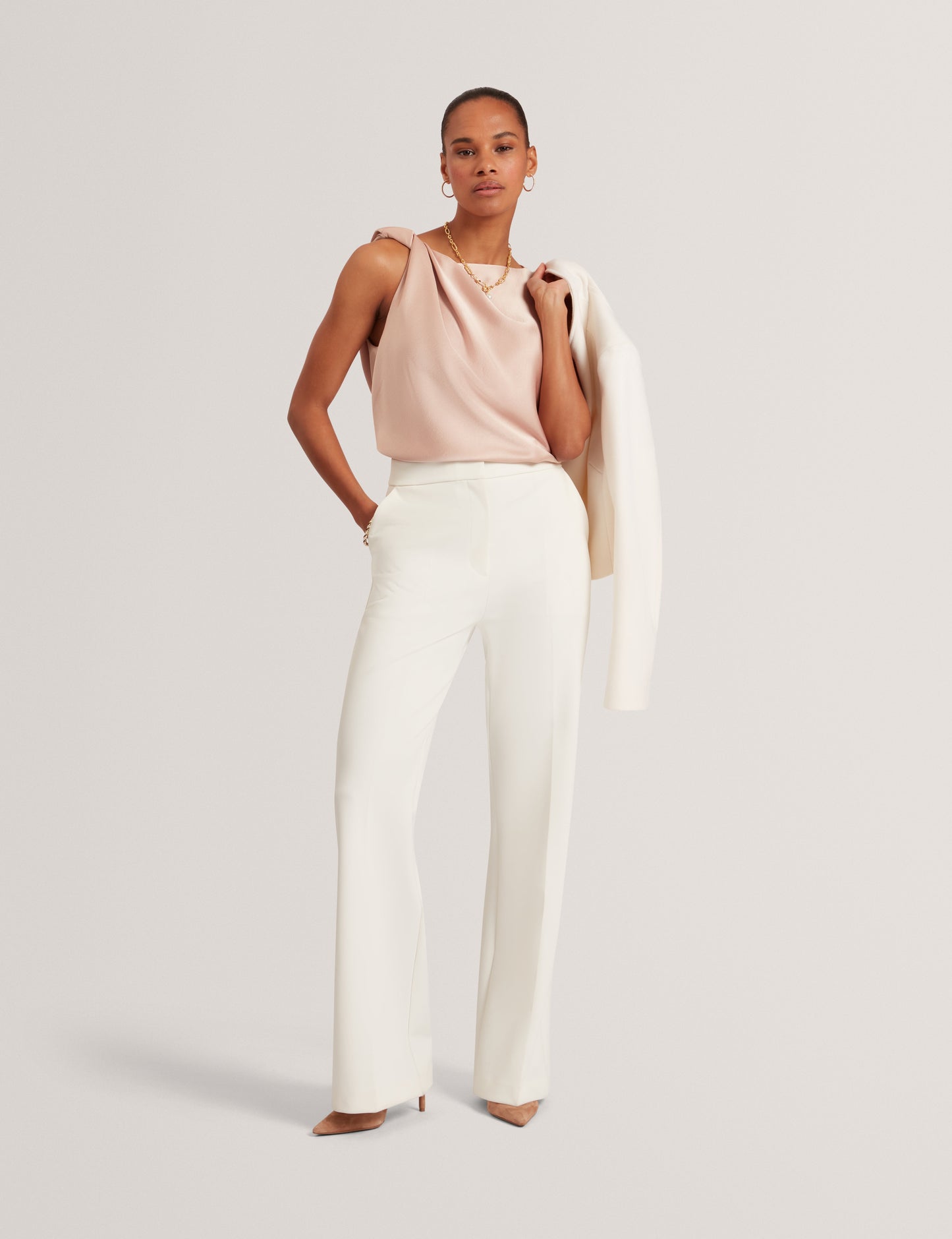 MIONA: Sleveless Twist Detail Top