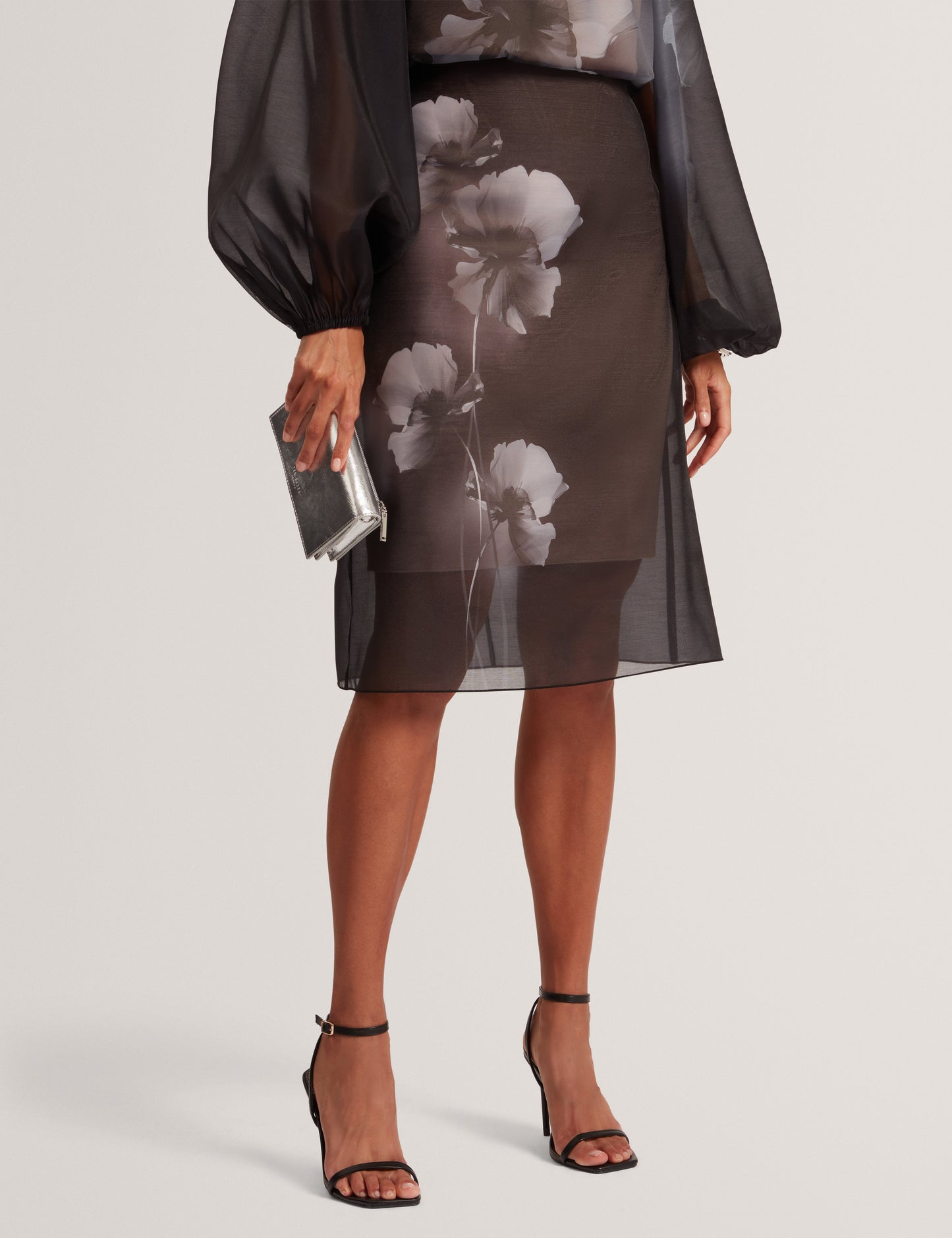 VIEVA: Printed Organza Overlay Midi Skirt