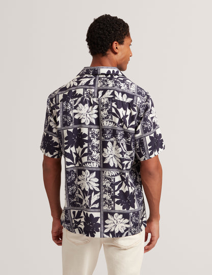 RADOMIE: SS Relaxed Boarder Floral Shirt