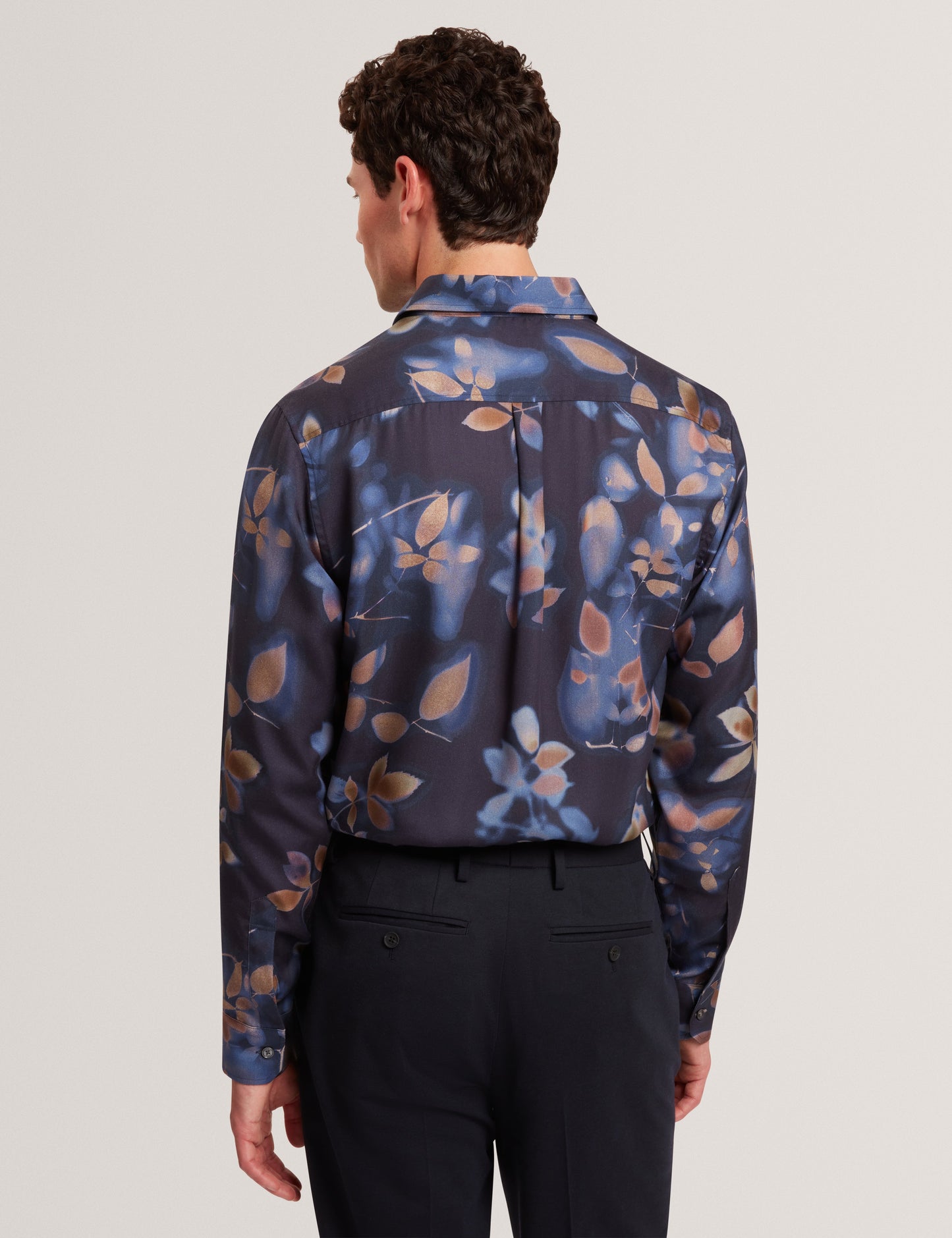 KALMILL: LS Regular Fit Leaf Shadow Print Shirt