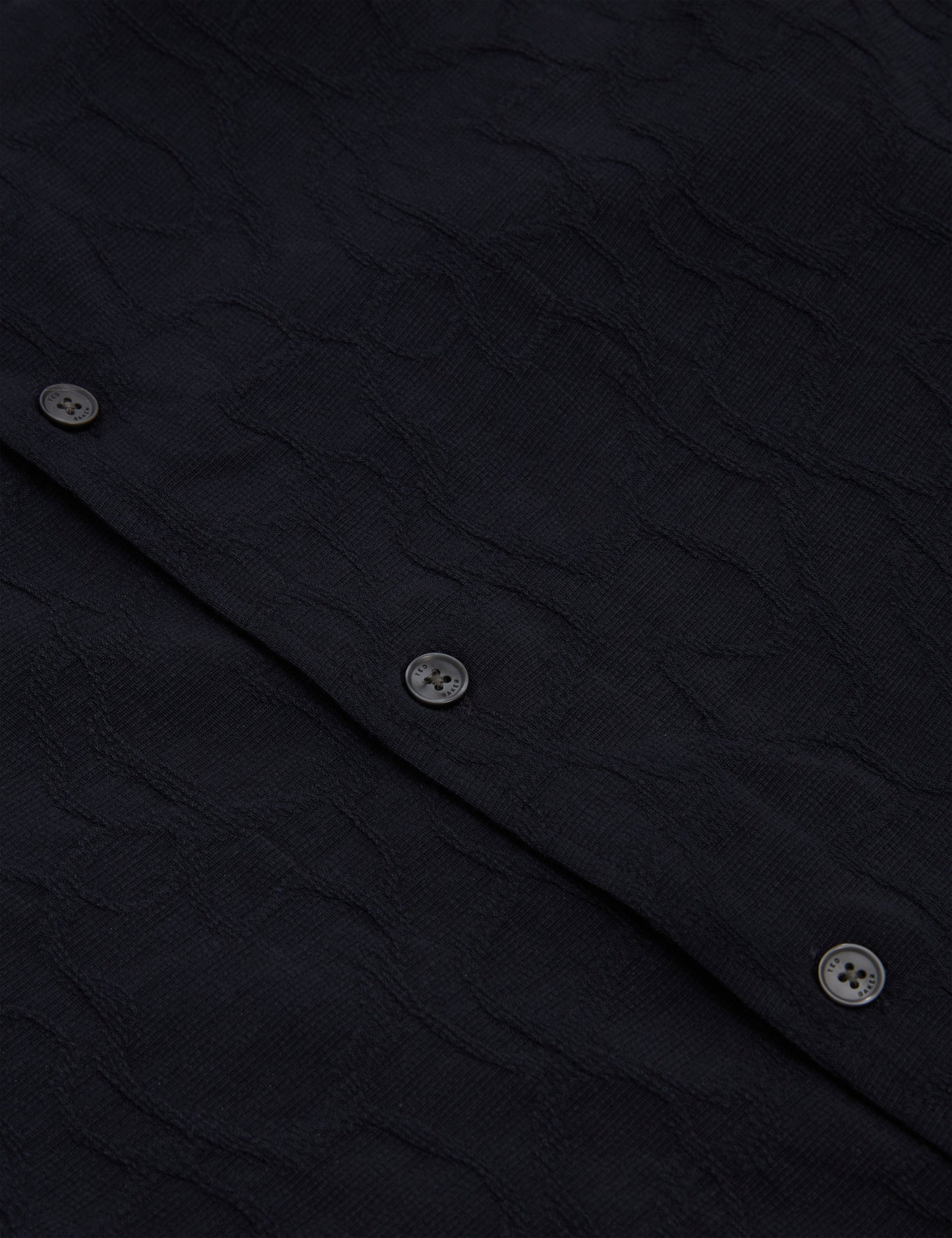 CHIPI: SS Relaxed Textured Shirt