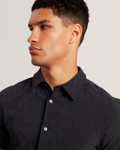 CHIPI: SS Relaxed Textured Shirt