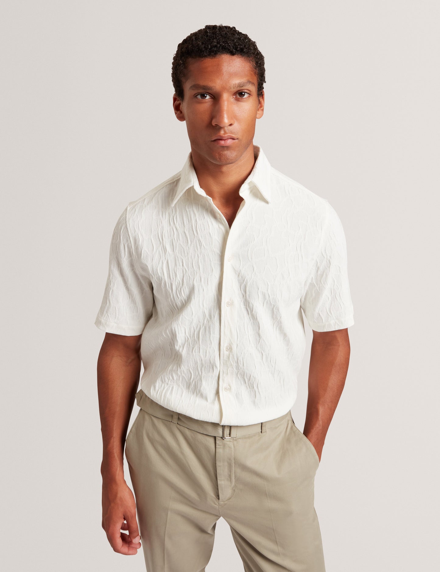 CHIPI: SS Relaxed Textured Shirt