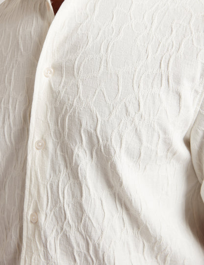 CHIPI: SS Relaxed Textured Shirt