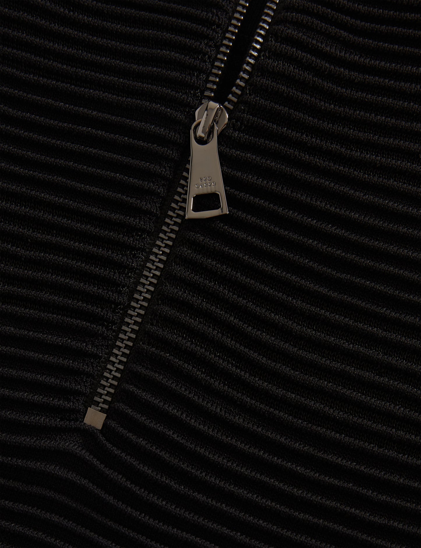 AMBERIA: Fitted Knit Top With Invisible Yarn Pane