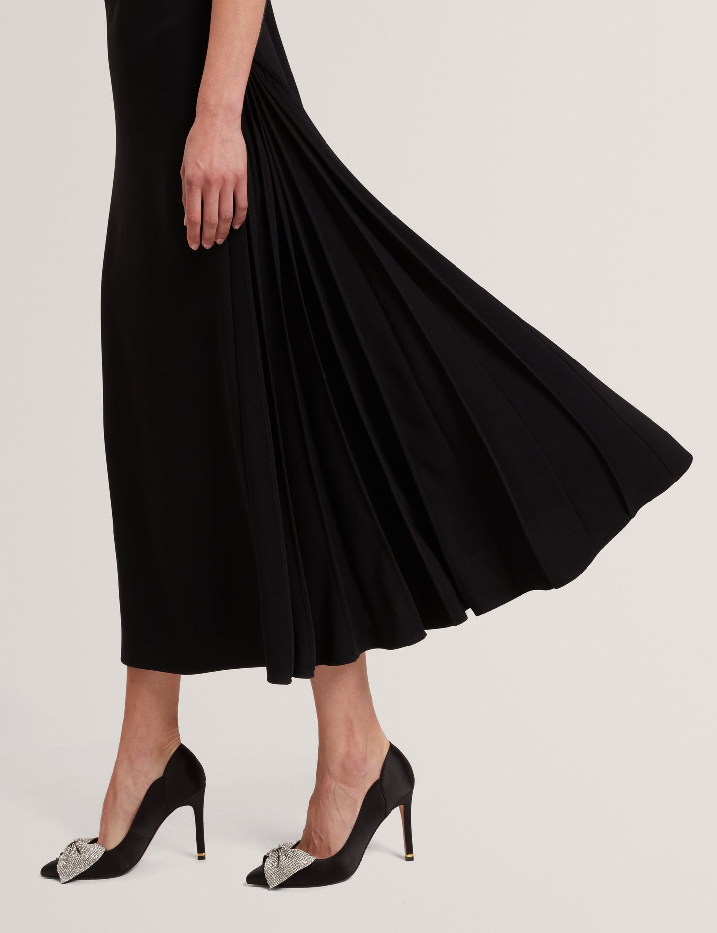 DAHRCY: Sleeveless Midi Dress With Pleat Detail
