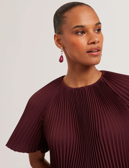 AGARA: Crepe Pleated Short Sleeve Top