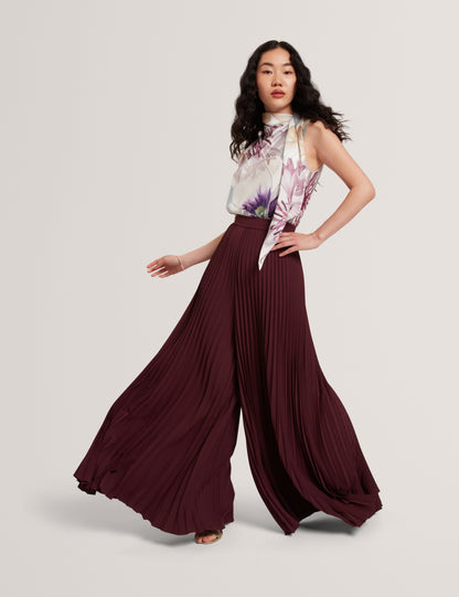 HARYX: Pleated Wide Leg Trouser