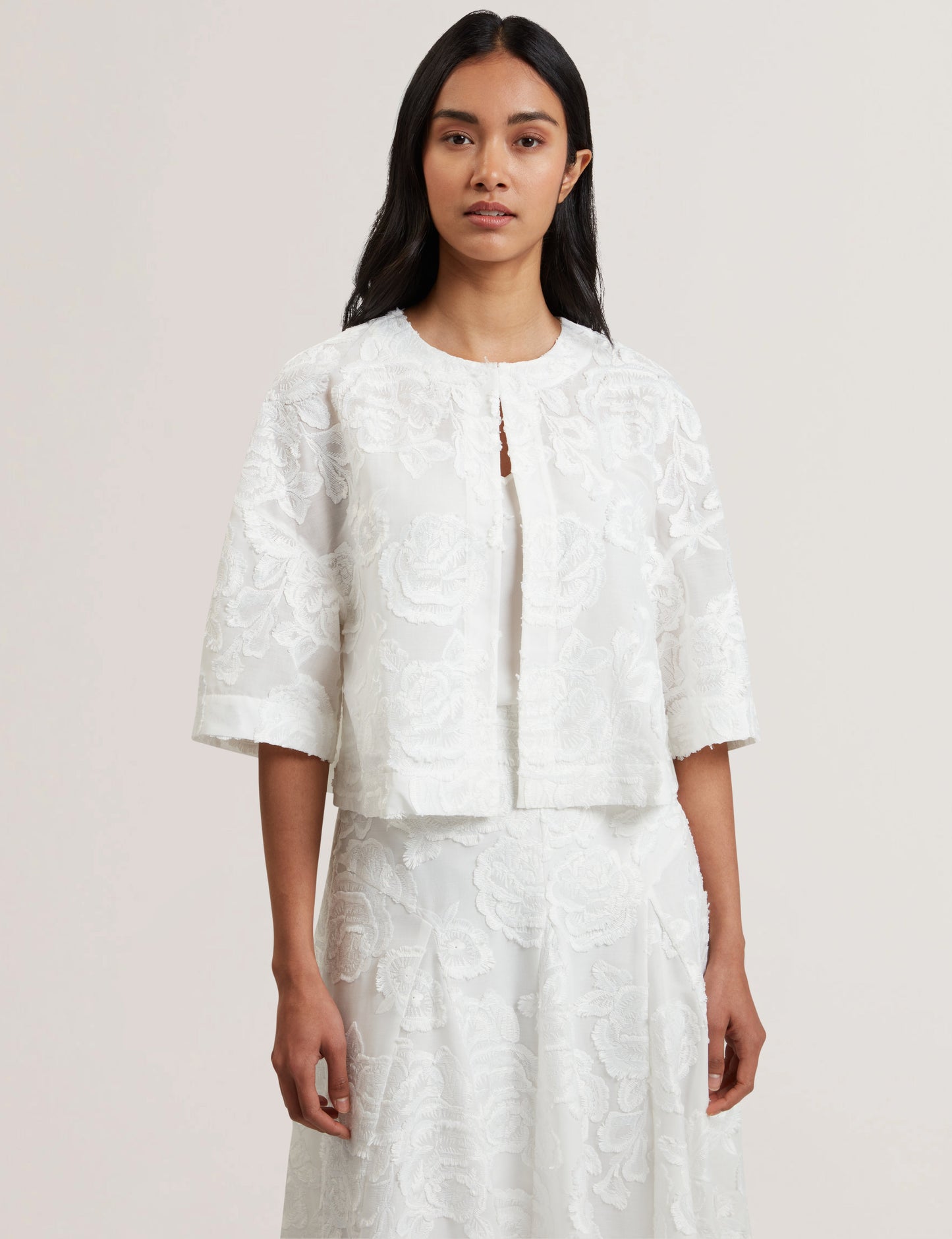 Women's FAELA-Collarless Boxy Fit Cropped Shirt White
