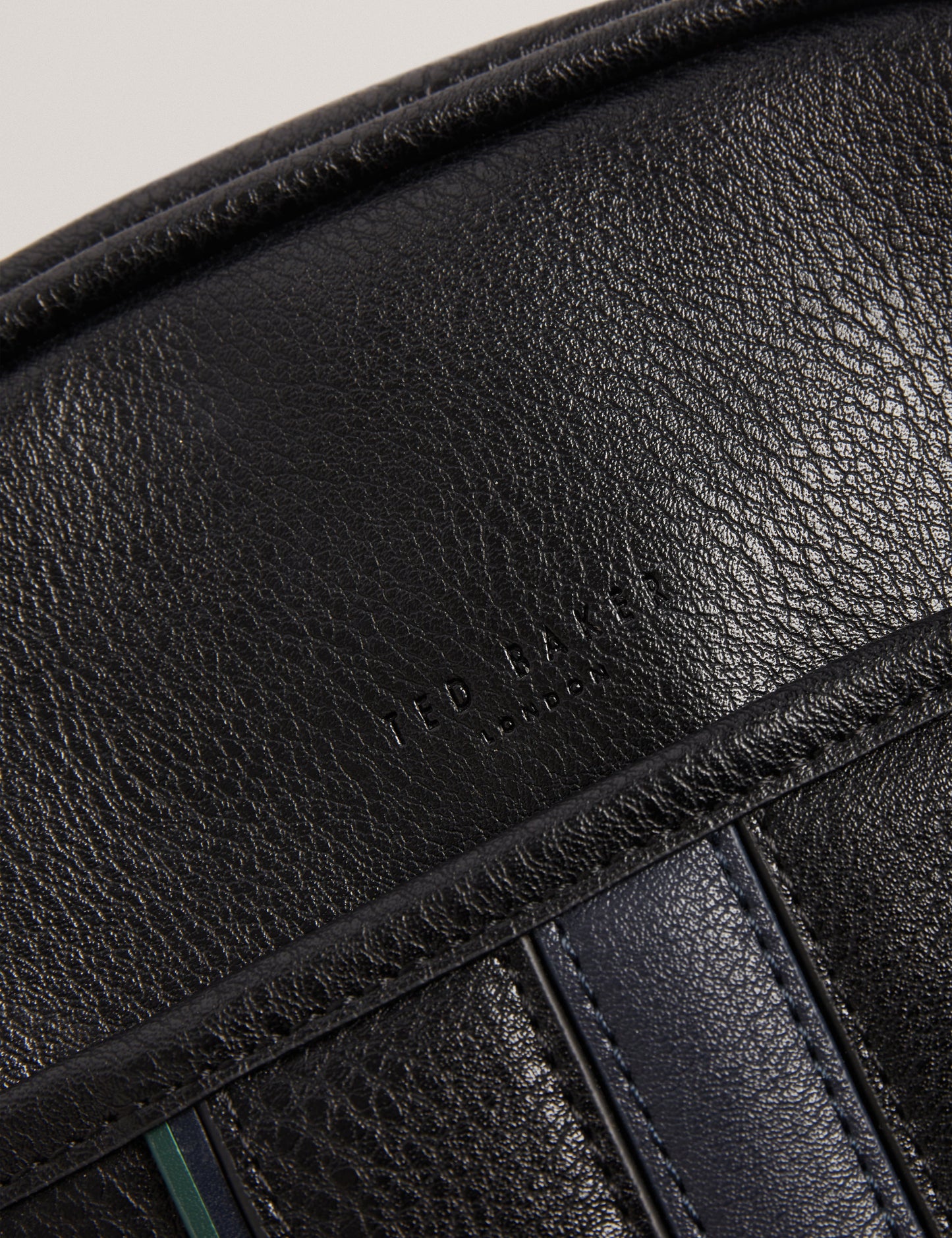 KEIIGAN: Stripe PU Flight Bag