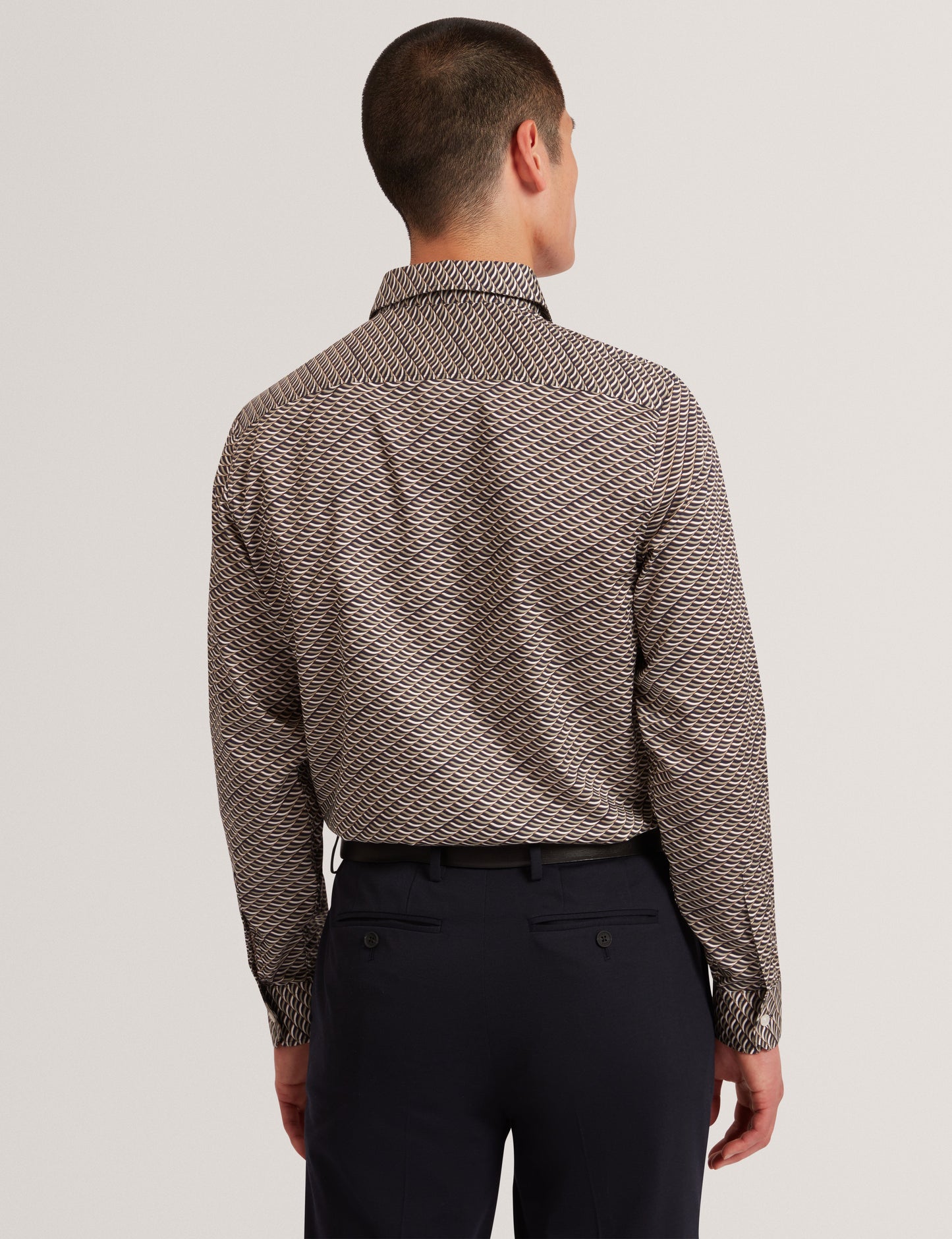 AGNAR: LS Regular Fit Wave Geo Print Shirt
